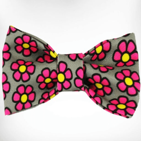 Flower Dog Bow Tie (Color: Pink Daisies on Grey)